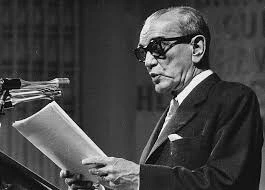 Adolfo Ruiz Cortines: Biografía, Sexenio y Legado en la Historia de México