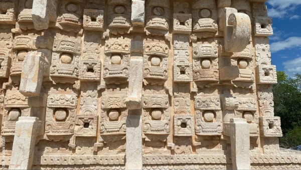 La piedra maya en la arquitectura de los antiguos mayas: materiales, técnicas y legado