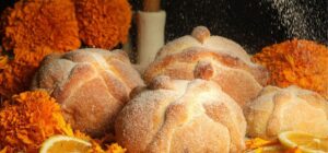 Pan de Muerto: Historia, Significado y Origen de la Tradición Mexicana