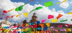 Papel Picado: Historia, Significado y Colores en México